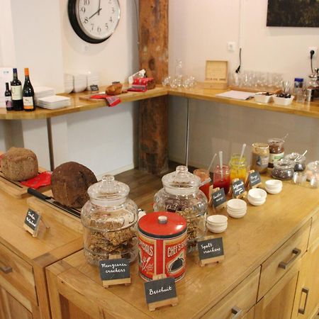 Hotel B&B Hoeve De Vredenhof 추이드라렌 외부 사진