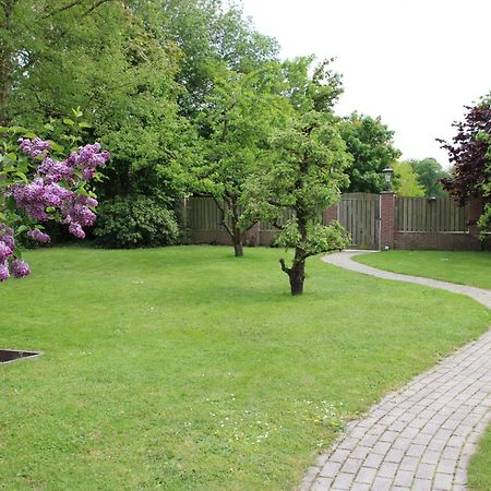 Hotel B&B Hoeve De Vredenhof 추이드라렌 외부 사진