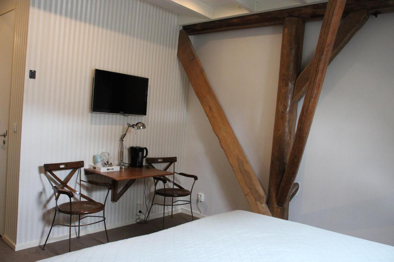 Hotel B&B Hoeve De Vredenhof 추이드라렌 외부 사진